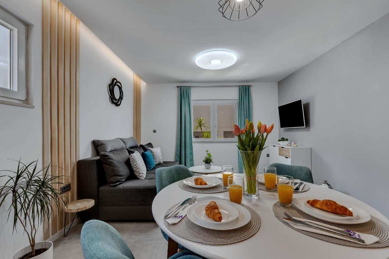Apartments Rose Baška Voda Eksteriør bilde